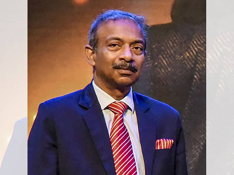 ನಿವೃತ್ತ ಐಎಎಸ್ ಅಧಿಕಾರಿ ಅಮಿತ್ ಖರೆ