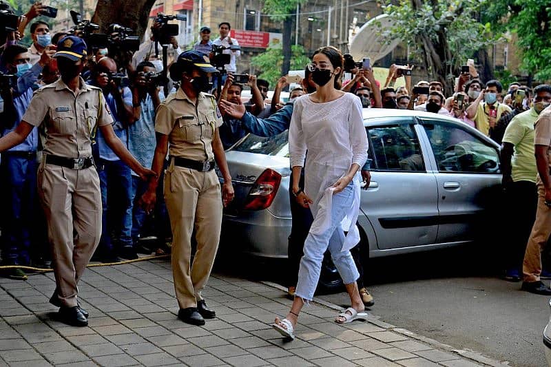 ಮುಂಬೈನ ಎನ್‌ಸಿಬಿ ಕಚೇರಿಗೆ ಆಗಮಿಸಿದ ಬಾಲಿವುಡ್‌ ನಟಿ ಅನನ್ಯಾ ಪಾಂಡೆ