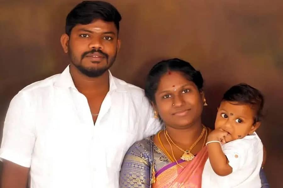 ಮಗುವಿನ ಜೊತೆ ಶಿಶ್ರೀದೇವಿ