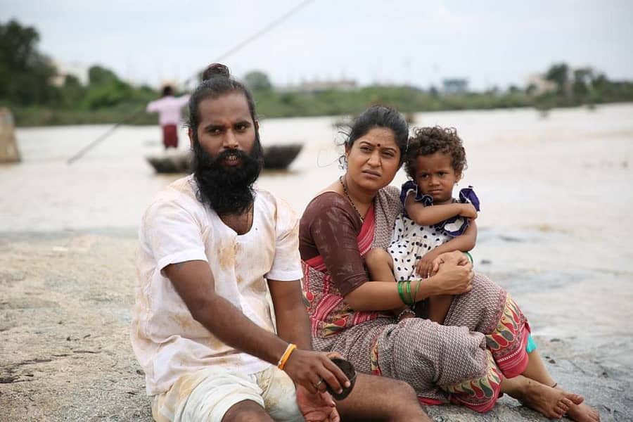 ವಿಶ್ವ, ರೋಹಿಣಿ ಕುಲಕರ್ಣಿ