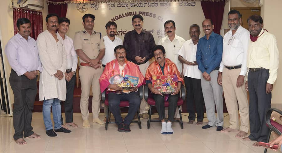 ಮಂಗಳೂರಿನ ಪ್ರೆಸ್‌ ಕ್ಲಬ್‌ನಲ್ಲಿ ಮಾಧ್ಯಮ ಅಕಾಡೆಮಿ ಅಧ್ಯಕ್ಷ ಸದಾಶಿವ ಶೆಣೈ ಮತ್ತು ಸದಸ್ಯ ಜಗನ್ನಾಥ್ ಶೆಟ್ಟಿ ಬಾಳ ಅವರನ್ನು ಸನ್ಮಾನಿಸಲಾಯಿತು. ಹರೀಶ ಮೋಟುಕಾನ, ಅನ್ನು ಮಂಗಳೂರು, ರಾಮಕೃಷ್ಣ, ಪೊಲೀಸ್ ಕಮಿಷನರ್ ಎನ್. ಶಶಿಕುಮಾರ್, ಶ್ರೀನಿವಾಸ ಇಂದಾಜೆ, ಮನೋಹರ ಪ್ರಸಾದ್, ಇಬ್ರಾಹಿಂ ಅಡ್ಕಸ್ಥಳ, ಚಿದಂಬರ ಬೈಕಂಪಾಡಿ, ರವೀಂದ್ರ ಶೆಟ್ಟಿ, ಮಹಮ್ಮದ್ ಆರಿಫ್, ಭಾಸ್ಕರ್ ರೈ ಇದ್ದರು.
