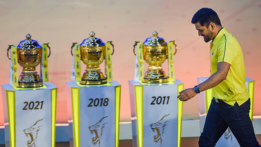 ಚೆನ್ನೈ ಸೂಪಕ್ ಕಿಂಗ್ಸ್ನ ಕಾರ್ಯಕ್ರಮವೊಂದರಲ್ಲಿ ಮಹೇಂದ್ರ ಸಿಂಗ್ ಧೋನಿ