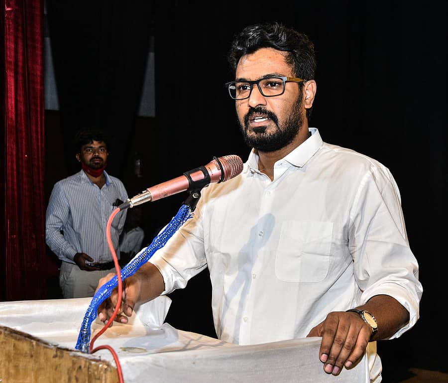 ವಿನಯಕುಮಾರ್ ಜಿ.ಬಿ.