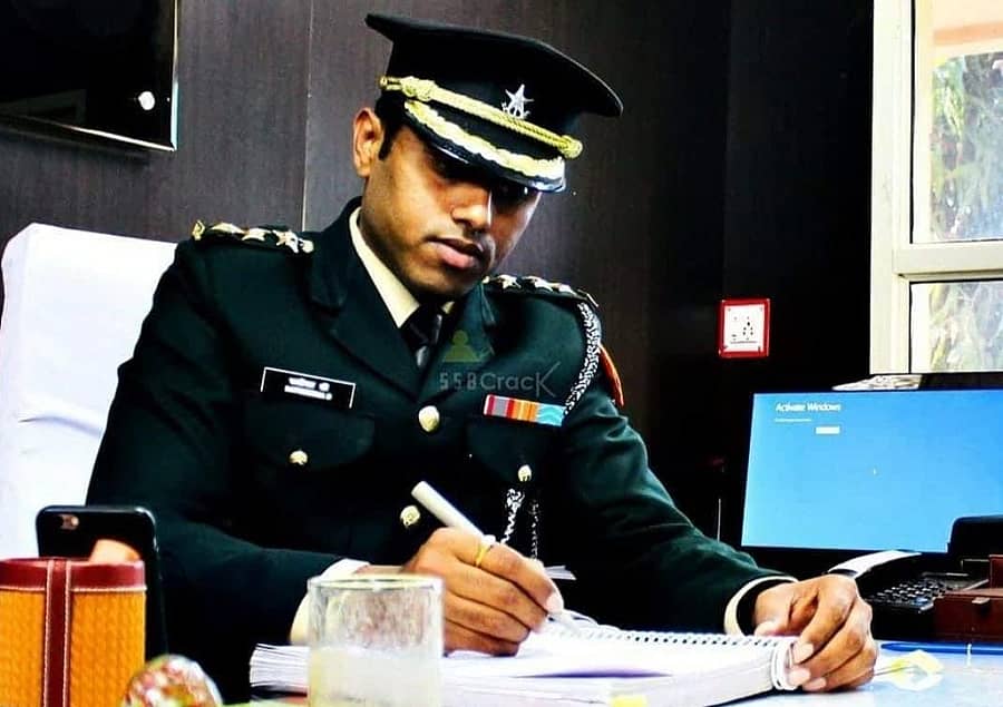 ಬೋಧ್ಗಯಾದ ರಾಷ್ಟ್ರೀಯ ರಕ್ಷಣಾ ತರಬೇತಿ ಸಂಸ್ಥೆಯಲ್ಲಿ ಕ್ಯಾಪ್ಟನ್ ಸತೀಶ್. ಡಿ