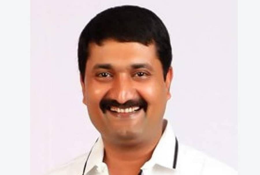 ಸಿ.ಆರ್‌ ಮನೋಹರ್‌