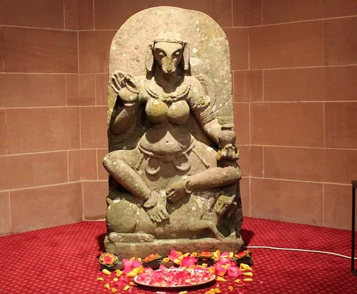 ಯೋಗಿನಿ ವಿಗ್ರಹ (ಚಿತ್ರ ಕೃಪೆ: Twitter @HCI_London)