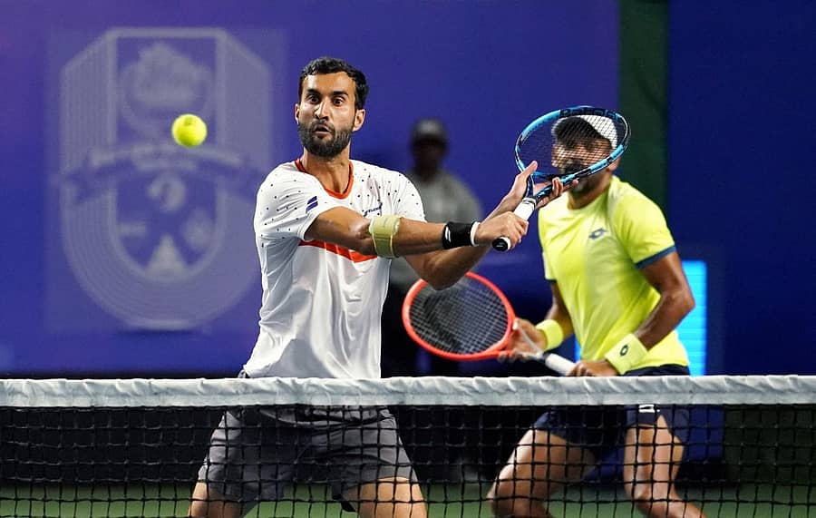 ಯೂಕಿ ಬಾಂಭ್ರಿ (ಎಡ) ಮತ್ತು ದಿವಿಜ್ ಶರಣ್‌ –ಪಿಟಿಐ ಚಿತ್ರ