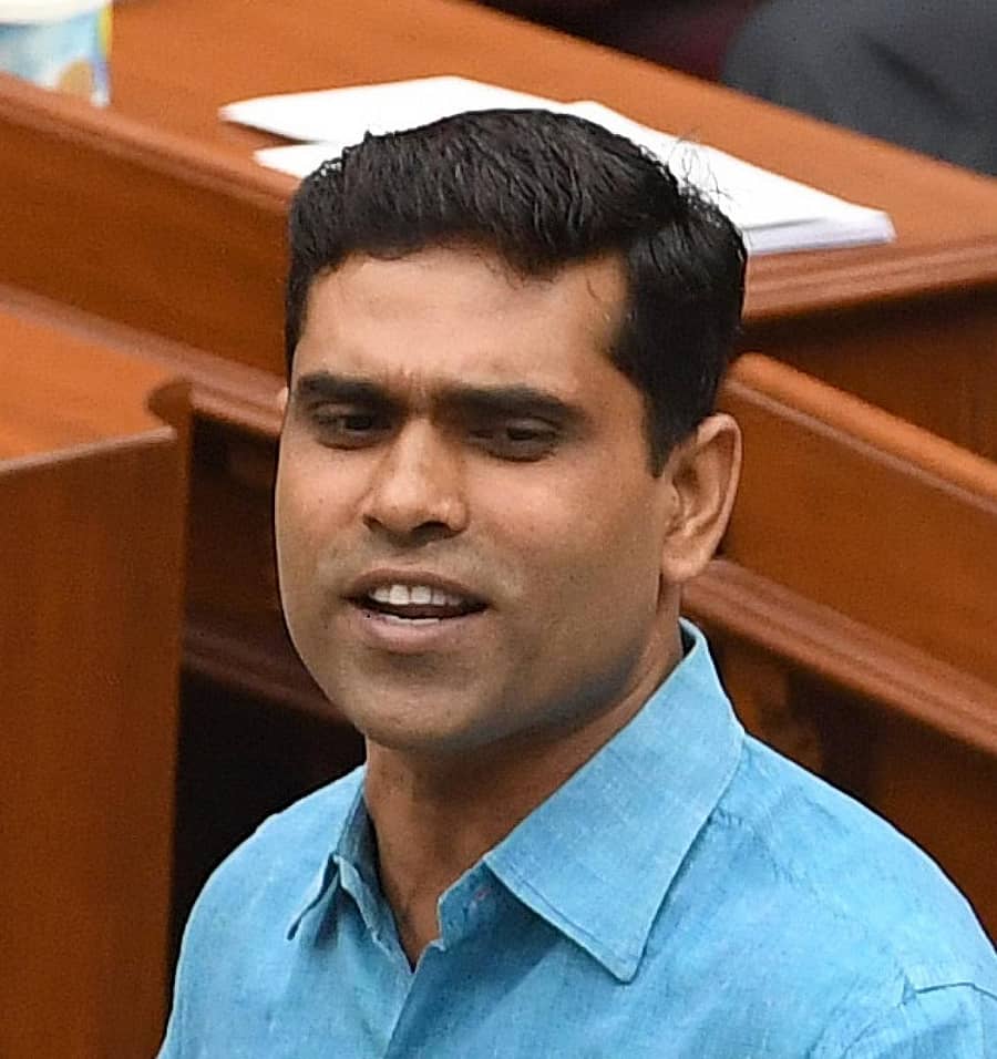 ಪಿ. ರಾಜೀವ್