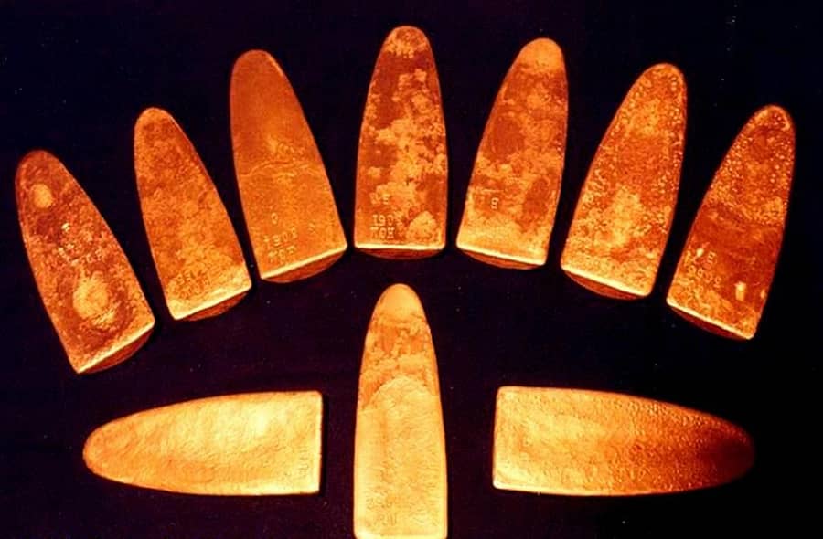 ಹಟ್ಟಿಚಿನ್ನದಗಣಿ ಕಂಪನಿಯಲ್ಲಿ ಉತ್ಪಾದಿಸಲಾದ ಚಿನ್ನದ ಗಟ್ಟಿಗಳು