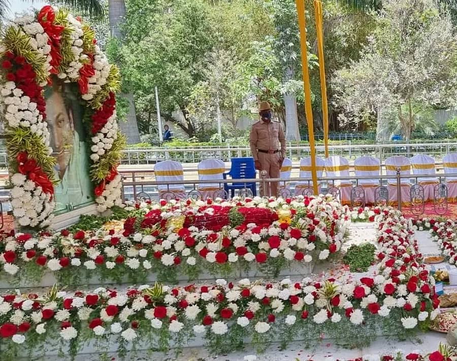 ರಾಜ್ಕುಮಾರ್ ಸಮಾಧಿ