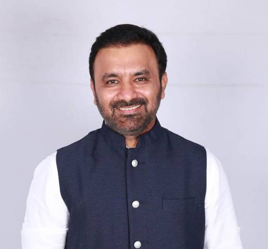 ಮಾಜಿ ಸಚಿವ ಸಂತೋಷ ಲಾಡ್