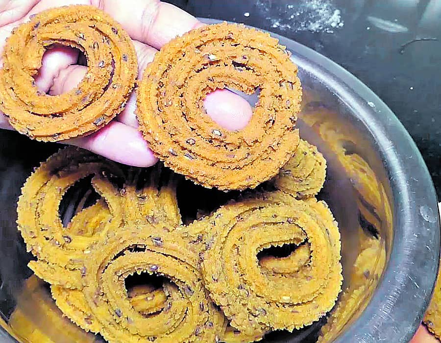 ಸಜ್ಜೆ ಚಕ್ಕುಲಿ