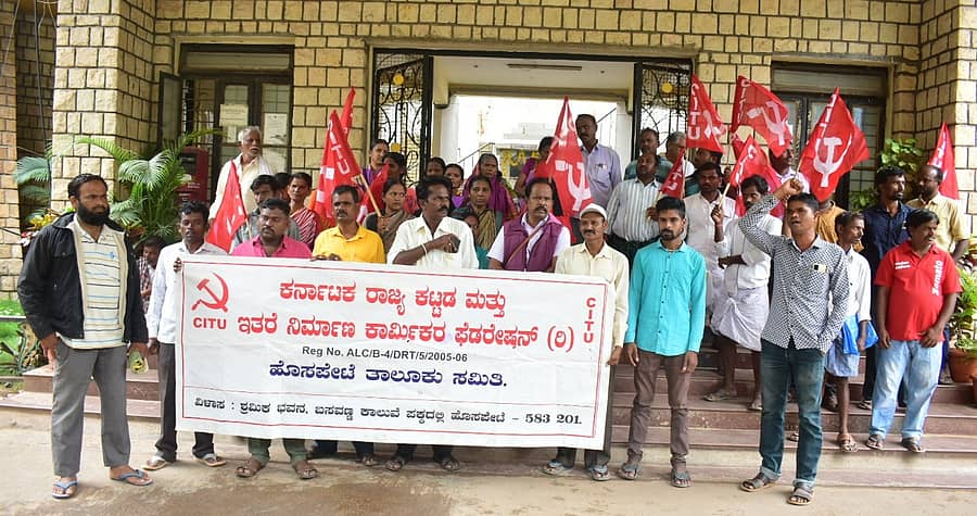 ನಿಪ್ಪಾಣಿಯಲ್ಲಿ ಗುರುವಾರ ಗೃಹ ಸಚಿವ ಆರಗ ಜ್ಞಾನೇಂದ್ರ ಅವರು ಪೊಲೀಸ್‌ ಠಾಣೆ ಉದ್ಘಾಟಿಸಿದರು