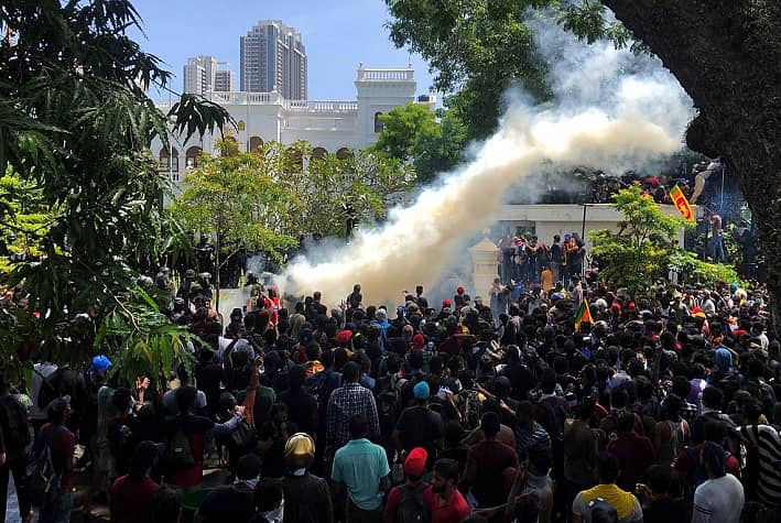 ಲಂಕಾದಲ್ಲಿ ಪ್ರತಿಭಟನೆ