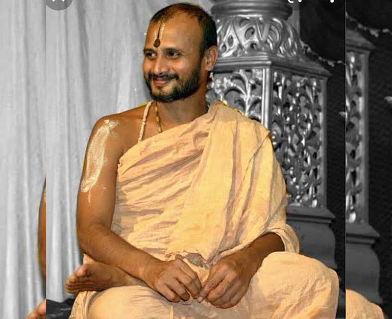 ಶ್ರೀ ಉತ್ತರಾದಿ ಮಠದ ಪೀಠಾಧಿಪತಿ ಶ್ರೀ 1008 ಸತ್ಯಾತ್ಮತೀರ್ಥರು