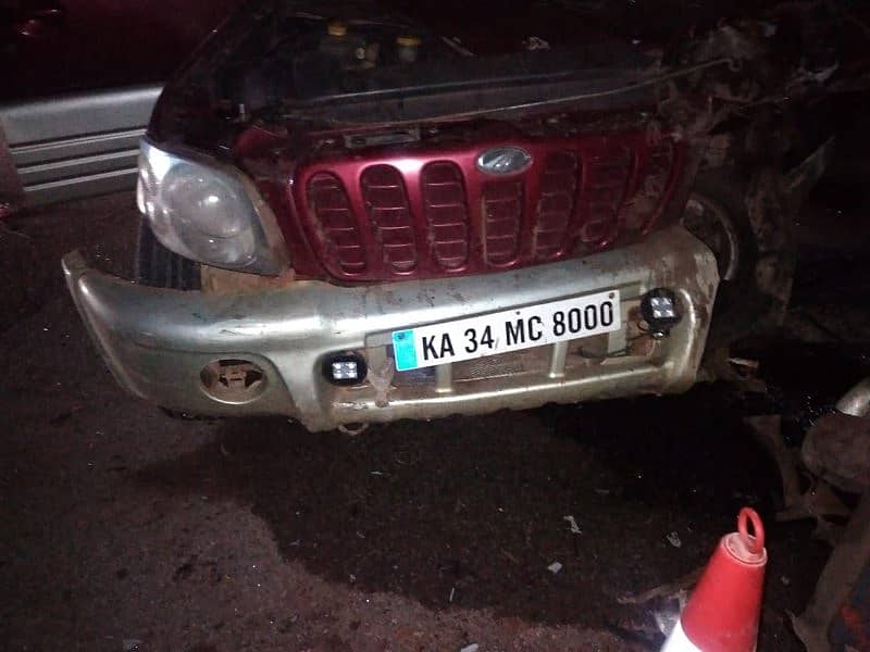 ಅಪಘಾತಕ್ಕೀಡಾದ ವಾಹನ