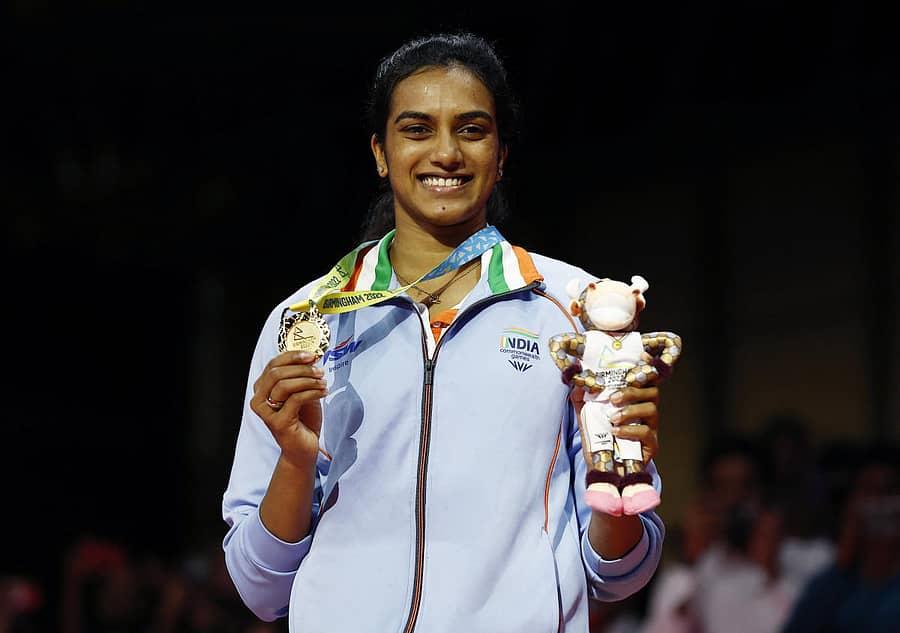 ಕಾಮನ್ವೆಲ್ತ್ ಗೇಮ್ಸ್ನ ಮಹಿಳಾ ಸಿಂಗಲ್ಸ್ ಬ್ಯಾಡ್ಮಿಂಟನ್ನಲ್ಲಿ ಚಿನ್ನ ಗೆದ್ದ ಸಿಂಧು ಸಂಭ್ರಮ