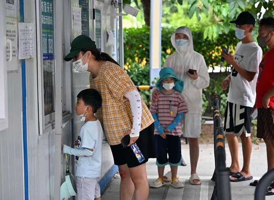 ಚೀನಾದಲ್ಲಿ ನಡೆಯುತ್ತಿರು ಕೋವಿಡ್ ಪತ್ತೆ ಪರೀಕ್ಷೆ