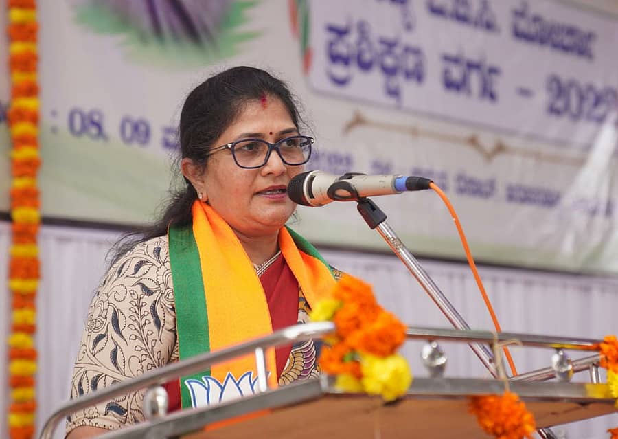 ಸಚಿವೆ ಶಶಿಕಲಾ ಜೊಲ್ಲೆ