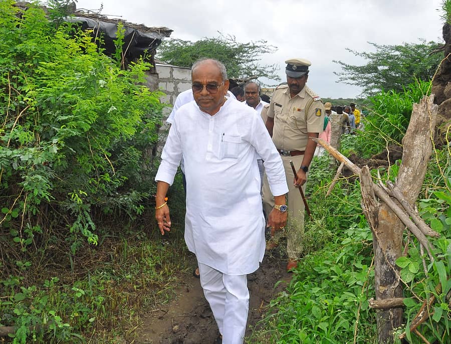 ಉಮೇಶ ಕತ್ತಿ