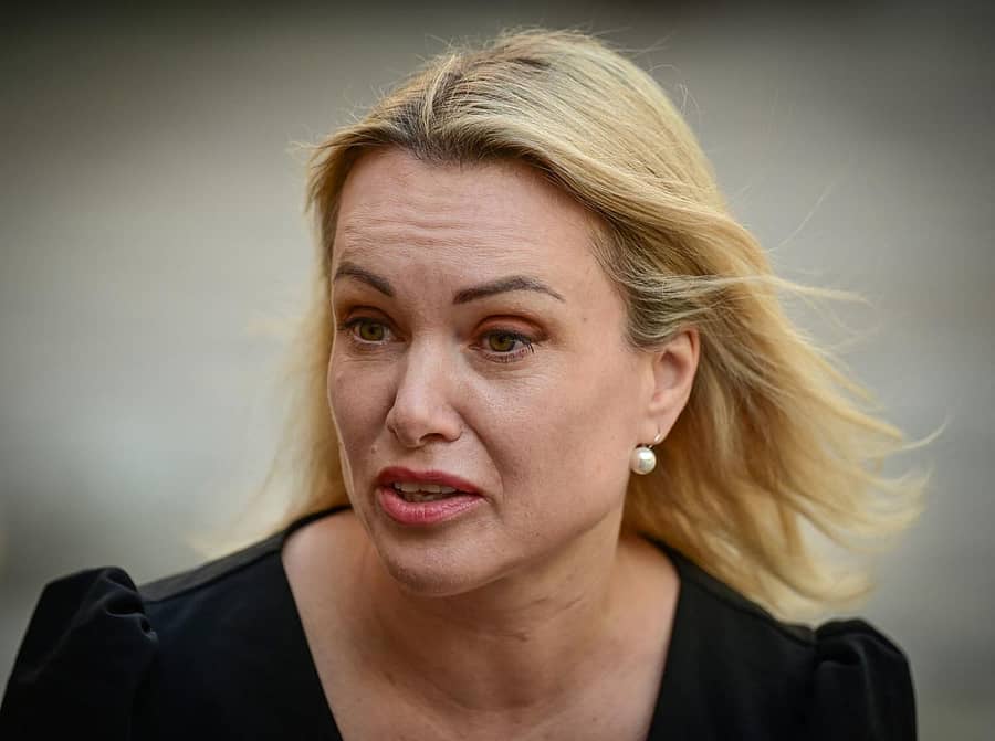 ಮಾರಿನಾ ಒಸಾನಿಕೊವಾ