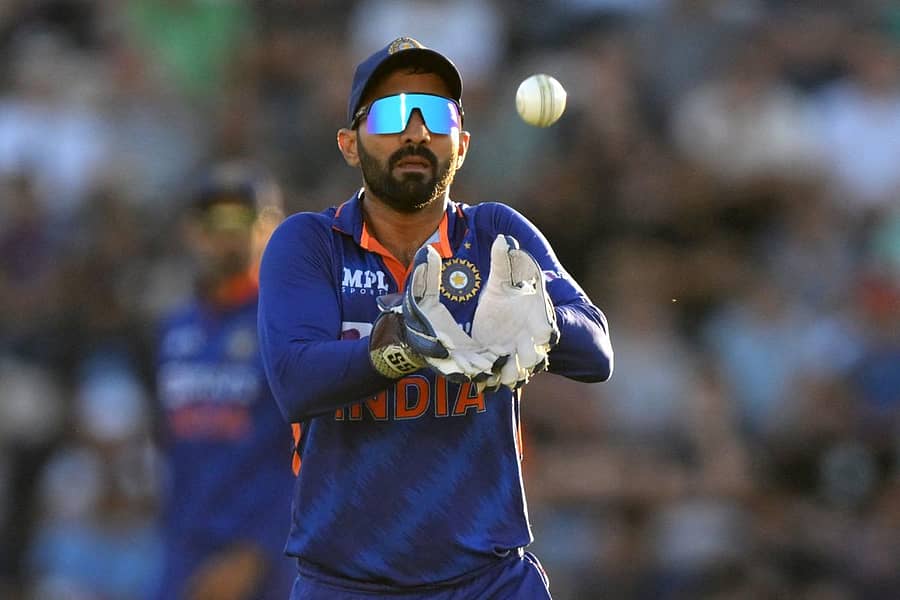 ದಿನೇಶ್ ಕಾರ್ತಿಕ್