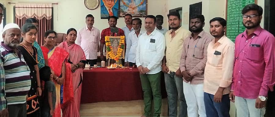 ಚಿಟಗುಪ್ಪ ಪಟ್ಟಣದ ಪುರಸಭೆ ಕಚೇರಿಯಲ್ಲಿ ಶ್ರೀಕೃಷ್ಣ ಜನ್ಮಾಷ್ಟಮಿ ಆಚರಿಸಲಾಯಿತು