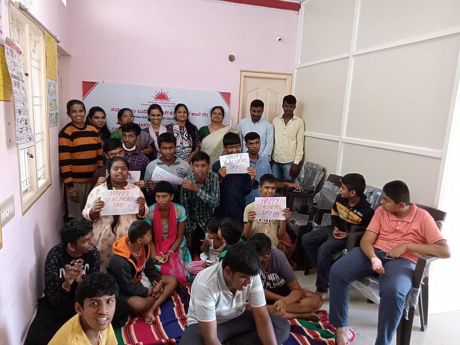 ವಿಜಯನಗರ 4ನೇ ಹಂತದಲ್ಲಿರುವ ಸಮರ್ಥನಂ ವಿಶೇಷ ಮಕ್ಕಳ ಶಾಲೆಯಲ್ಲಿ ನಡೆದ ಶಿಕ್ಷಕರ ದಿನಾಚರಣೆ ಕಾರ್ಯಕ್ರಮ ಉದ್ಘಾಟಿಸಿ ಅವರು ಮಾತನಾಡಿದರು.