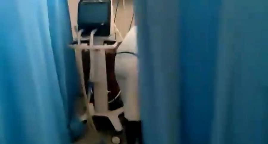 ವಿಮ್ಸ್‌ನ ತೀವ್ರ ನಿಗಾ ಘಟಕದಲ್ಲಿ ಇಬ್ಬರ ಸಾವು: ಪರಿಶೀಲನೆಯ ಭರವಸೆ ನೀಡಿದ ಡಿ.ಸಿ