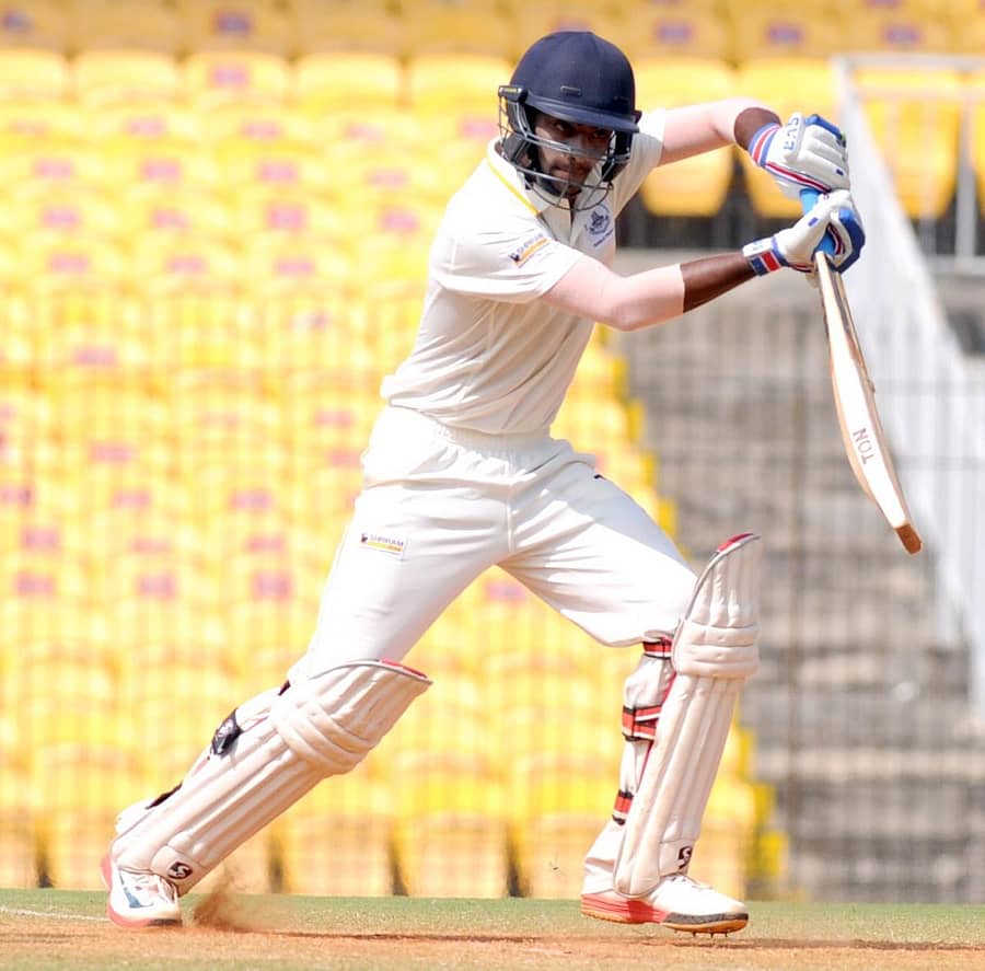 ಬಾಬಾ ಇಂದ್ರಜಿತ್ – ಸಂಗ್ರಹ ಚಿತ್ರ