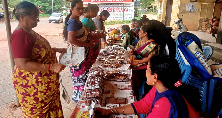 ಸಂಜೀವಿನಿ ಸಂತೆಯ ನೋಟ
