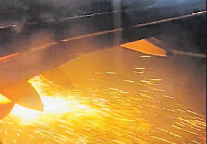 ಇಂಡಿಗೊ ವಿಮಾನದ ಎಂಜಿನ್‌ನಲ್ಲಿ ಬೆಂಕಿ: ತುರ್ತು ಭೂಸ್ಪರ್ಶ