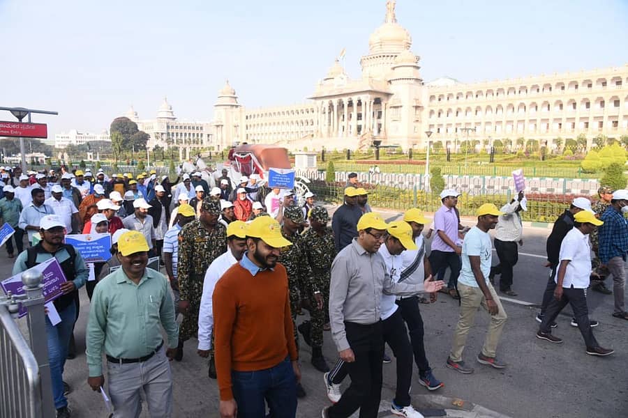 ಮತದಾರರ ಪಟ್ಟಿ ಪರಿಷ್ಕರಣೆ-2023 ಅಂಗವಾಗಿ ಮುಖ್ಯ ಚುನಾವಣೆ ಅಧಿಕಾರಿ ಮನೋಜ್ಕುಮಾರ್ ಮೀನಾ, ಜಿಲ್ಲಾ ಚುನಾವಣೆ ಅಧಿಕಾರಿ ಹಾಗೂ ಬಿಬಿಎಂಪಿ ಮುಖ್ಯ ಆಯುಕ್ತ ತುಷಾರ್ ಗಿರಿನಾಥ್ ಜಾಥಾ ನಡೆಸಿದರು