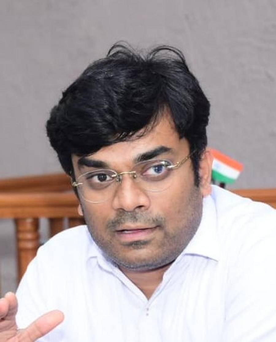 ಯಶವಂತ ಗುರುಕರ್