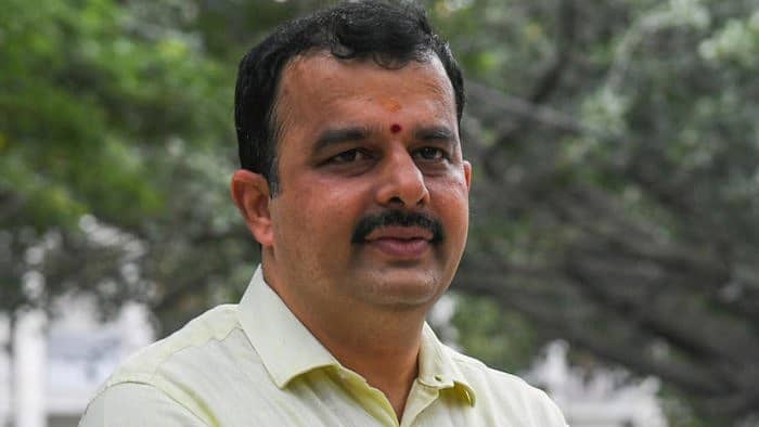 ವಿ ಸುನಿಲ್ ಕುಮಾರ್