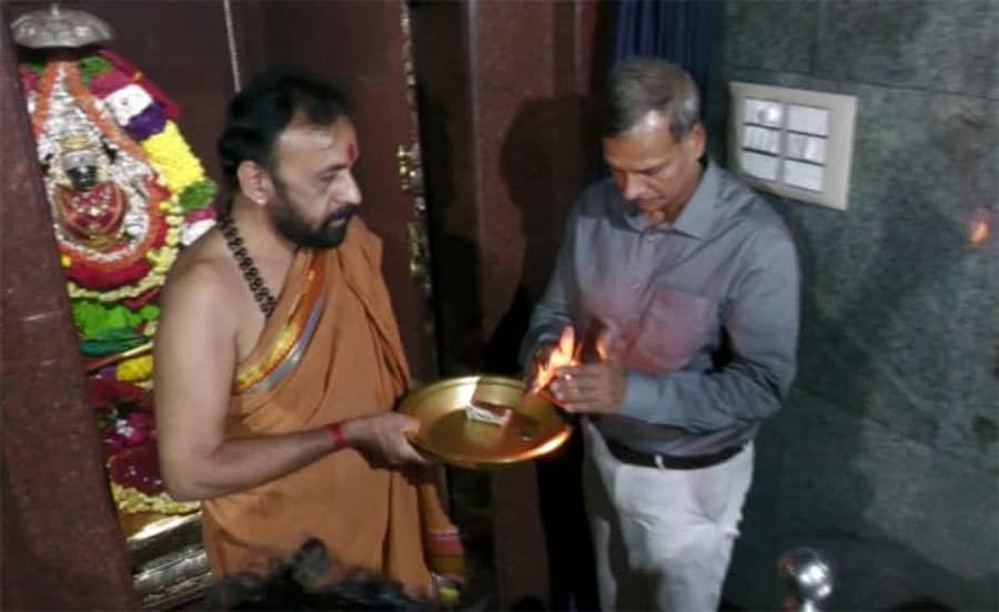 ನಿಮಿಷಾಂಬಾ ದೇವಿಯ ದರ್ಶನ ಪಡೆದ ಎಡಿಜಿಪಿ ಅಲೋಕ್ ಕುಮಾರ್