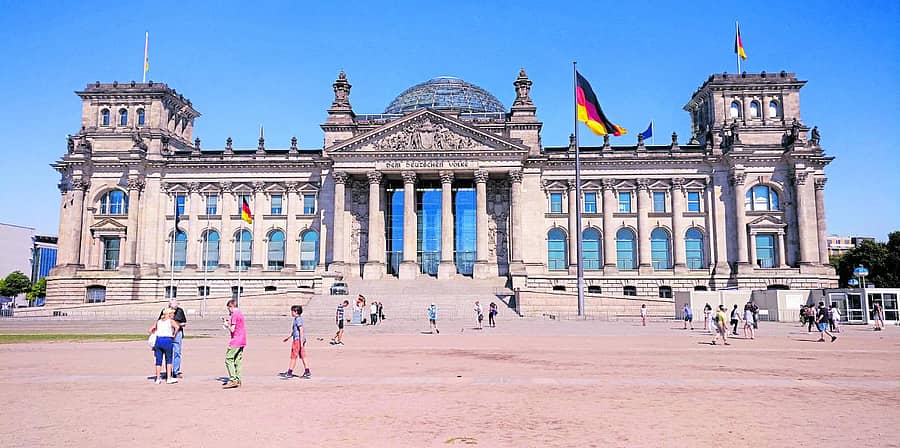 ಬರ್ಲಿನ್ನ ಸಂಸತ್ ಭವನ