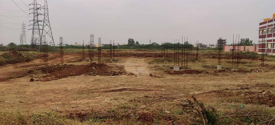 ವರ್ಷದಿಂದ ನಡೆಯುತ್ತಿರುವ ಸವಿತಾ ಸಮುದಾಯದ ಭವನ ನಿರ್ಮಾಣ ಕಾಮಗಾರಿ