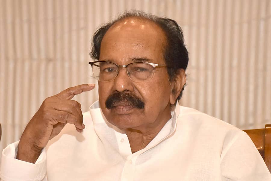 ಎಂ.ವೀರಪ್ಪ ಮೊಯ್ಲಿ