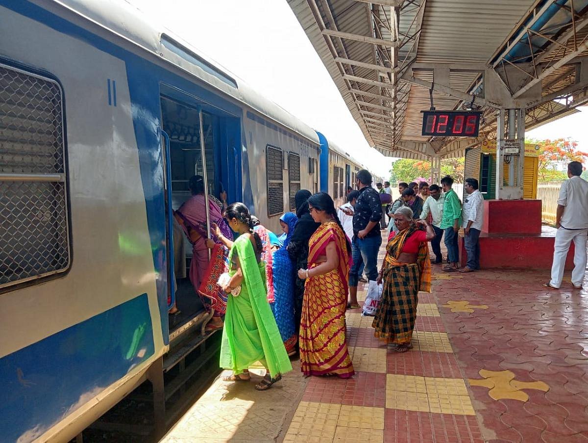 Railway schedule update: ಅಳ್ನಾವರ–ದಾಂಡೇಲಿ ಡೆಮು ರೈಲು; ವೇಳಾಪಟ್ಟಿ ಬದಲಾವಣೆ