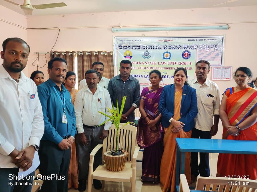 ತುಮಕೂರು ತಾಲ್ಲೂಕು ಮೈದಾಳದಲ್ಲಿ ಮಾಹಿತಿ ಸಂಗ್ರಹ, ಕಾನೂನು ಅರಿವು ಮೂಡಿಸುವ ಕಾರ್ಯಕ್ರಮ ಹಮ್ಮಿಕೊಳ್ಳಲಾಗಿತ್ತು. ಜಿಲ್ಲಾ ಕಾನೂನು ಸೇವಾ ಪ್ರಾಧಿಕಾರದ ಸದಸ್ಯ ಕಾರ್ಯದರ್ಶಿ ನೂರುನ್ನೀಸಾ, ಗ್ರಾ.ಪಂ ಅಧ್ಯಕ್ಷೆ ಮಾಲಾ ಮಂಜುನಾಥ್, ಉಪಾಧ್ಯಕ್ಷ ನರಸಿಂಹಮೂರ್ತಿ, ವಕೀಲ ಕಿರಣ್, ಡಾ.ವಿ.ಕಿಶೋರ್, ರೂಪ, ಪುಷ್ಪ, ಡಾ.ಮುದ್ದುರಾಜು ಇದ್ದರು