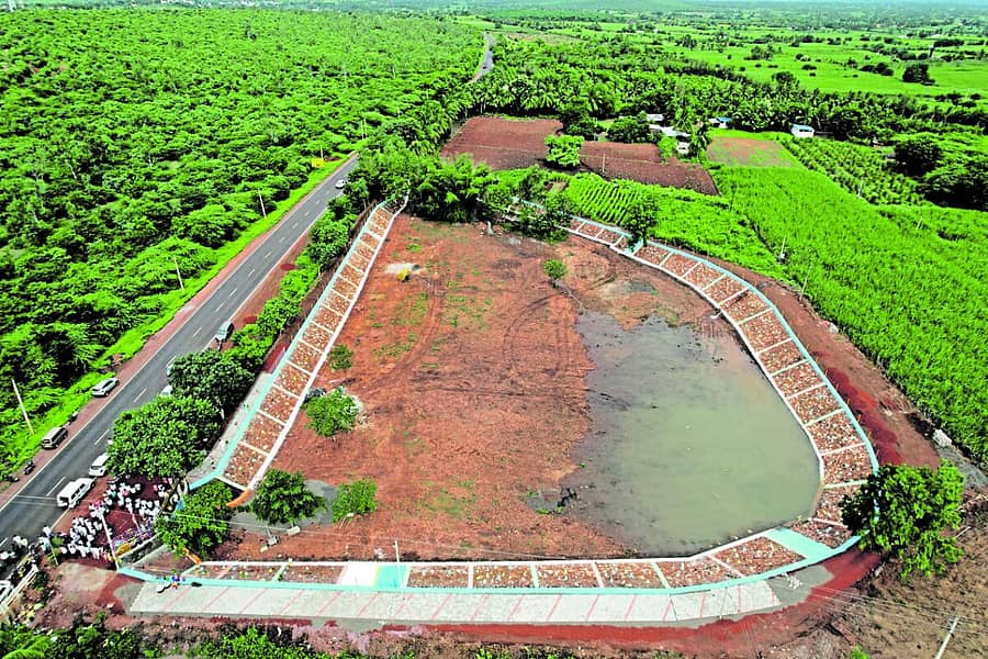 ಬಾಗಲಕೋಟೆಯ ತುಳಸಿಗಿರಿ ಗ್ರಾಮ ಪಂಚಾಯಿತಿ ವ್ಯಾಪ್ತಿಯಲ್ಲಿ ಅಭಿವೃದ್ಧಿಯಾಗಿರುವ ಕೆರೆ