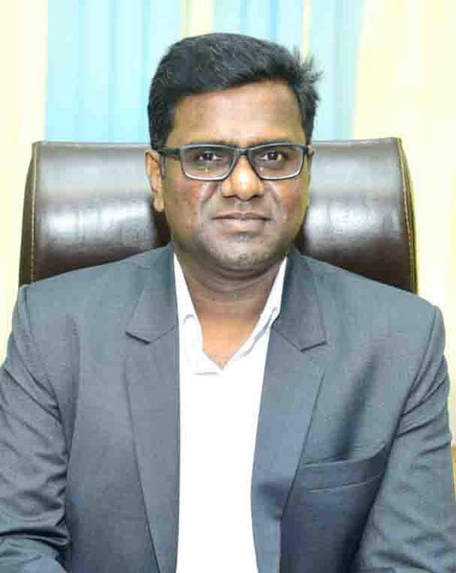 ರಘುನಂದನಮೂರ್ತಿ, ಜಿಲ್ಲಾಧಿಕಾರಿ