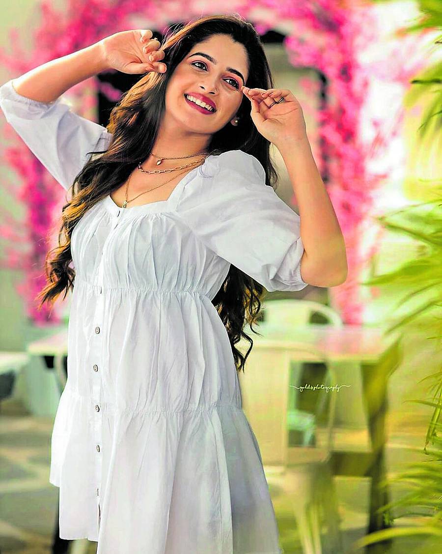 ತೇಜಸ್ವಿನಿ ಶರ್ಮ