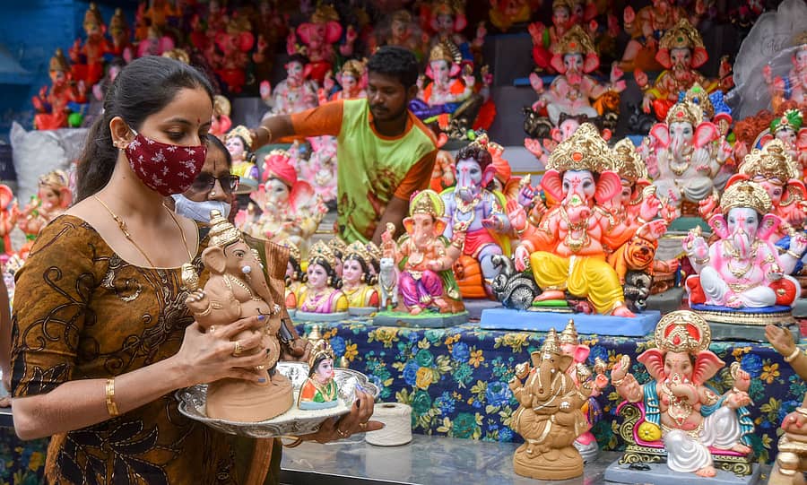 ದೇಶದಾದ್ಯಂತ ಗಣೇಶ ಚತುರ್ಥಿಯ ಸಂಭ್ರಮದ ಆಚರಣೆ