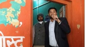 खाद न मिलने की समस्या को लेकर ग्रामीणों ने जाम