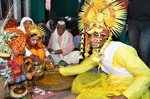 अनोखी शादी पृथ्वीपुर डीएसपी संतोष पटेल