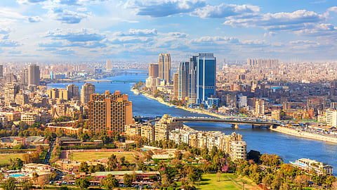 عقارات تطل على نهر النيل في القاهرة