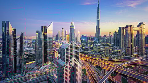 أبراج شاهقة في دبي