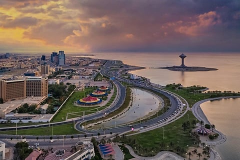 الشرقية تشهد تسجيلًا عينيًّا لقِطَع أراضٍ بعددٍ من المناطق